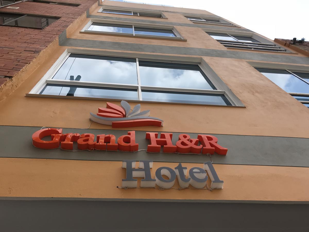 Hotel Grand H&R Villeta Kültér fotó