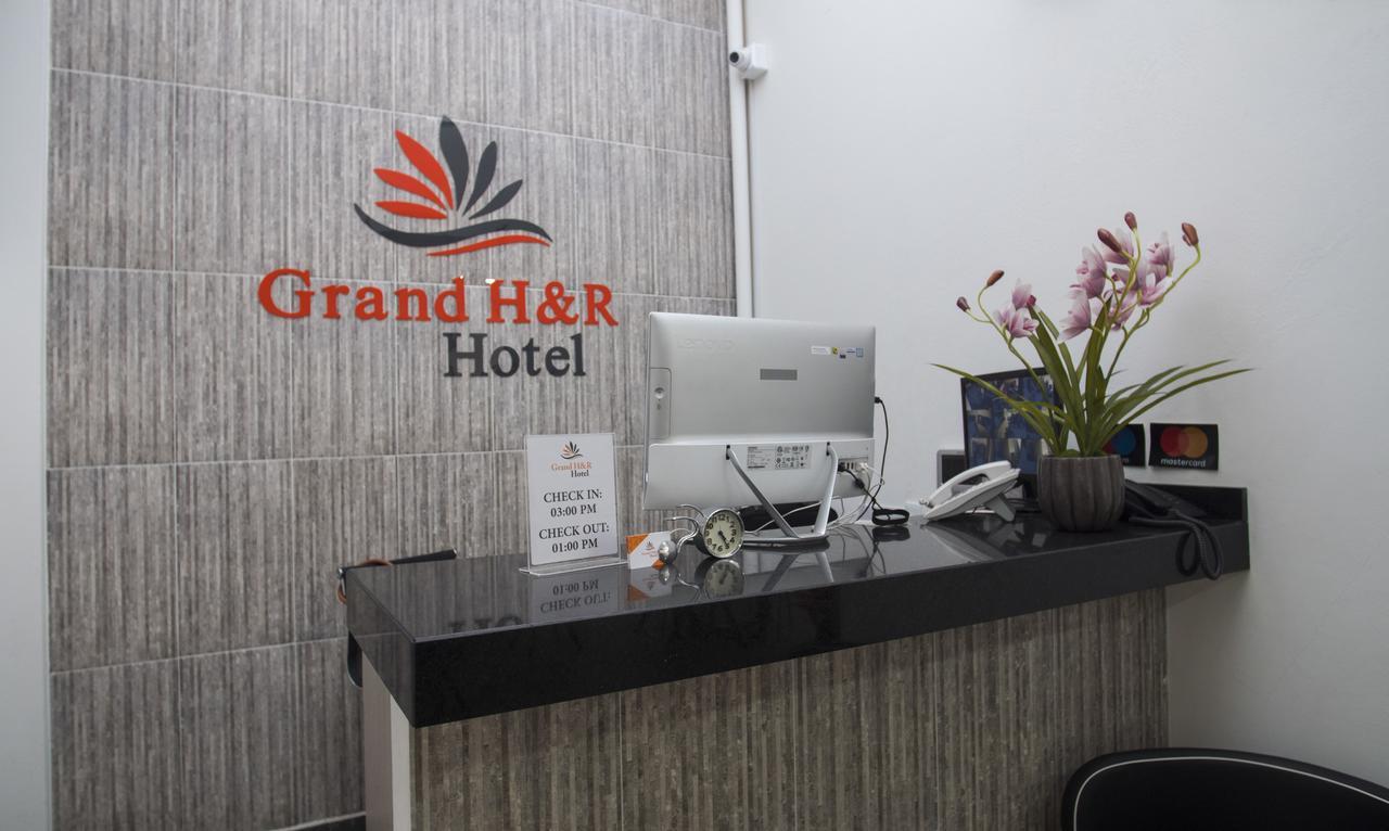 Hotel Grand H&R Villeta Kültér fotó